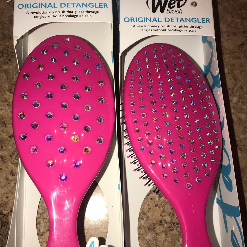 ✨Bling Wet Brush✨
